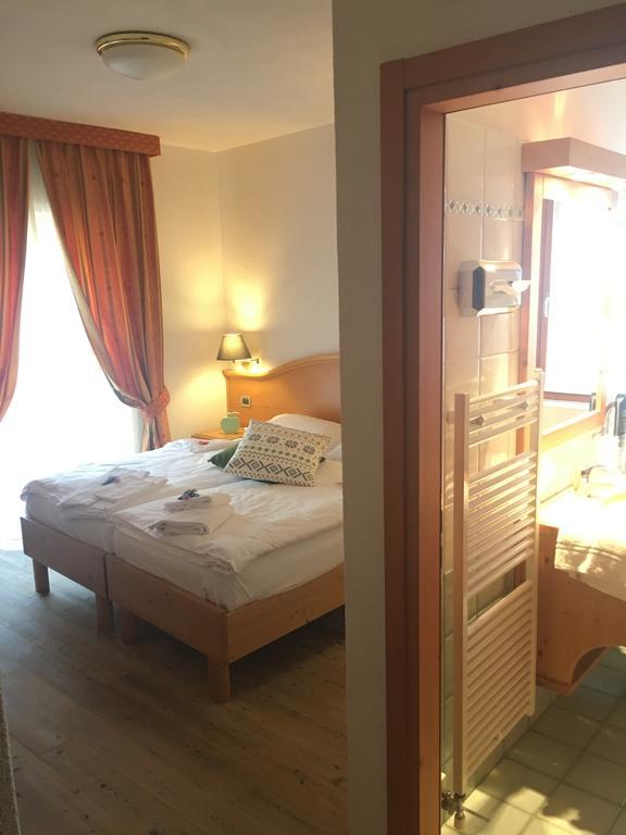 Hotel I Tre Magli Dimaro Exterior foto
